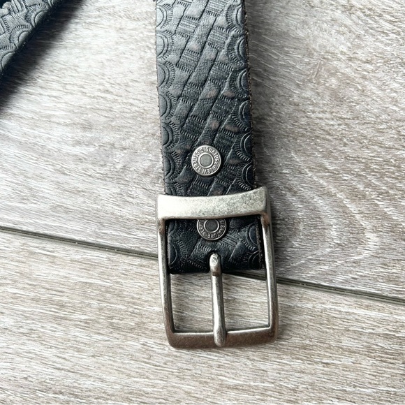 LEVI'S Casual Black Genuine Leather Embossed Belt - Picture 9 of 13